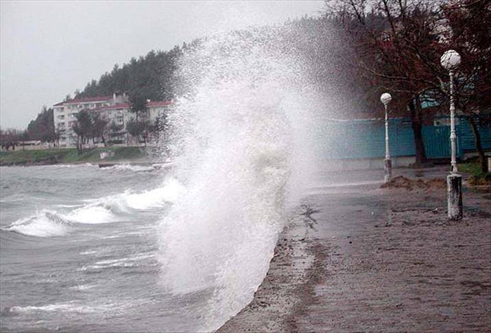 Meteoroloji ve AKOM uyardı: Balkanlardan kuvvetli rüzgar ve serin hava geliyor! 2